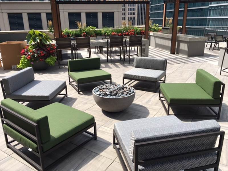 Outdoor lounge furniture