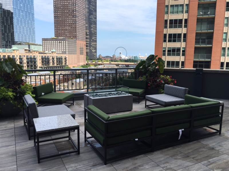 Outdoor lounge furniture