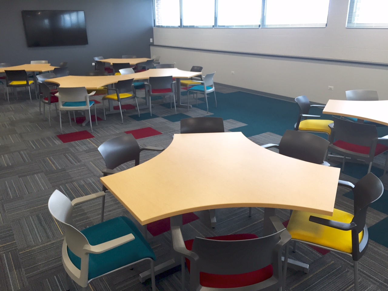 Collaboration table in library