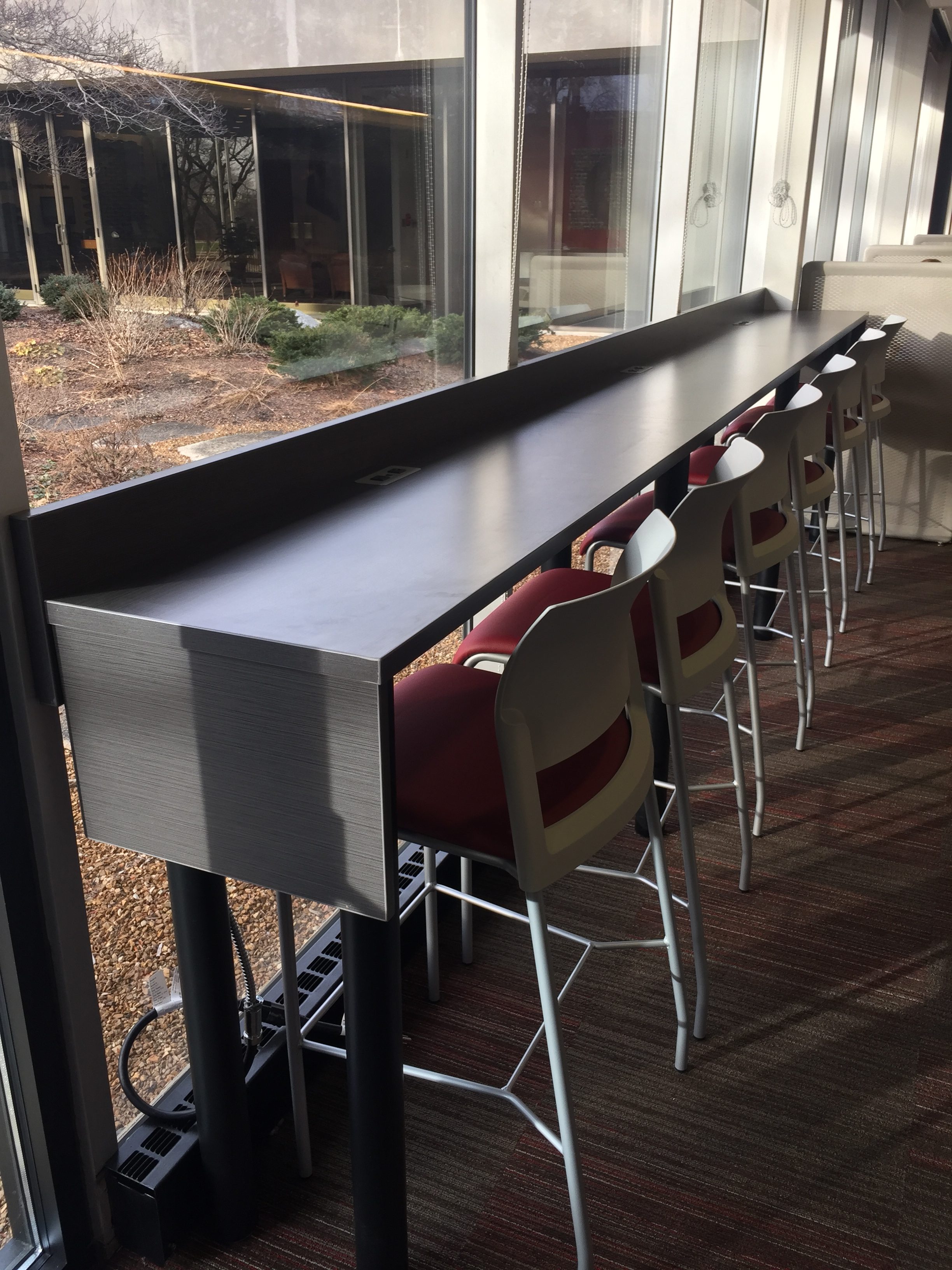 Eating space in workplace